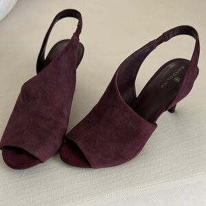 Bandolino Deep Burgundy Peep-Toe Heels